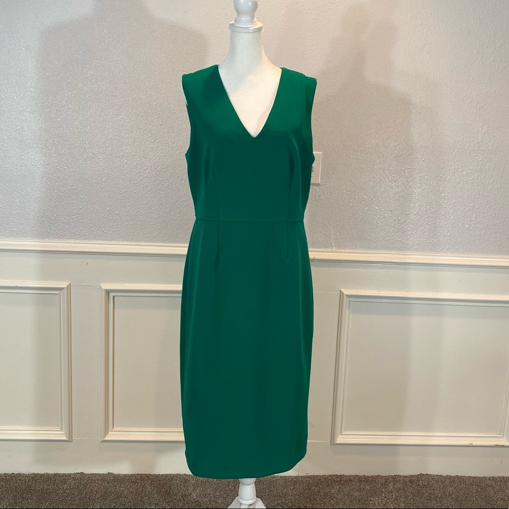 NWT Ann Taylor sleeveless green dress.